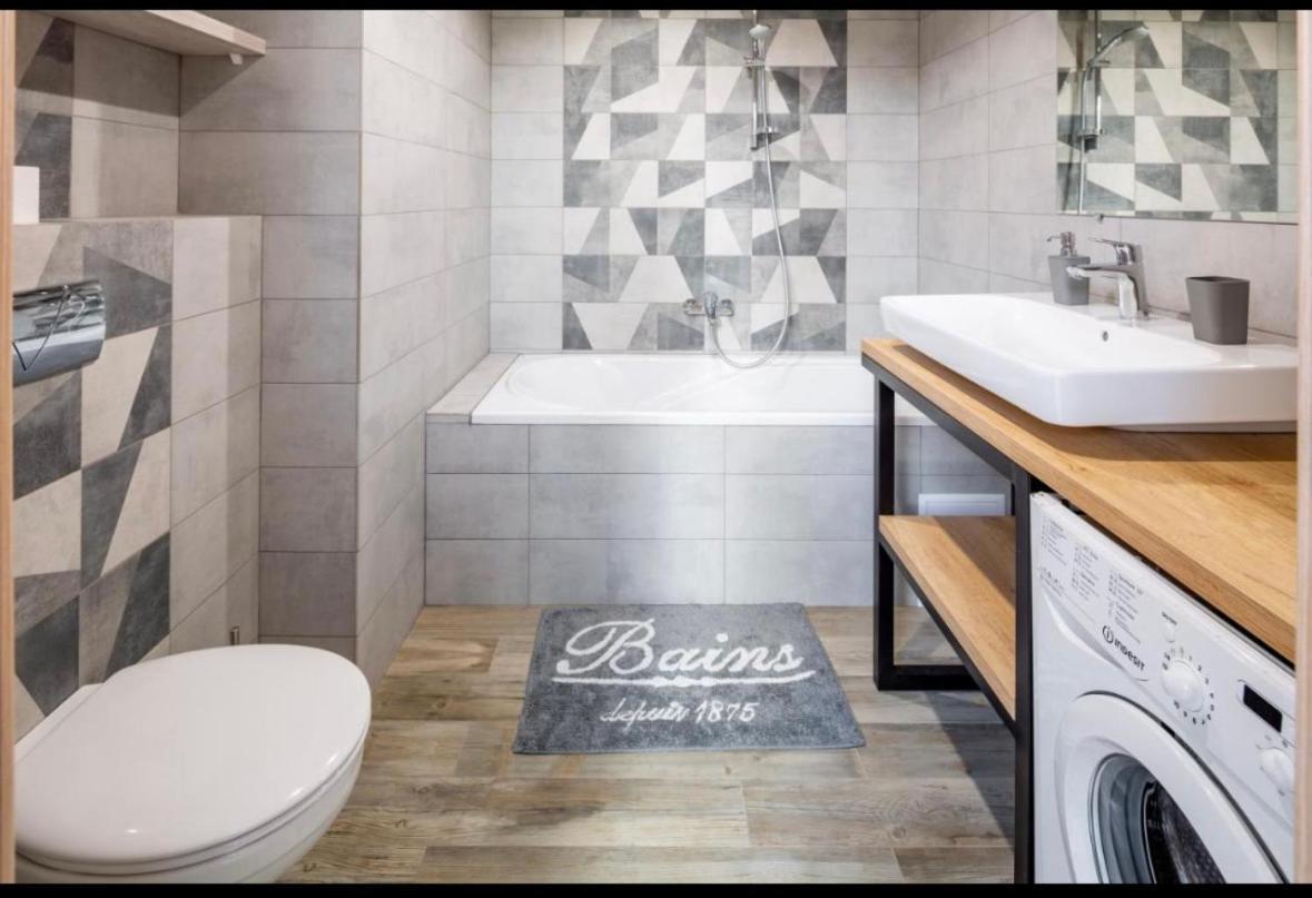 Apartament Romari Площа Ринок 29 Lwów Zewnętrze zdjęcie